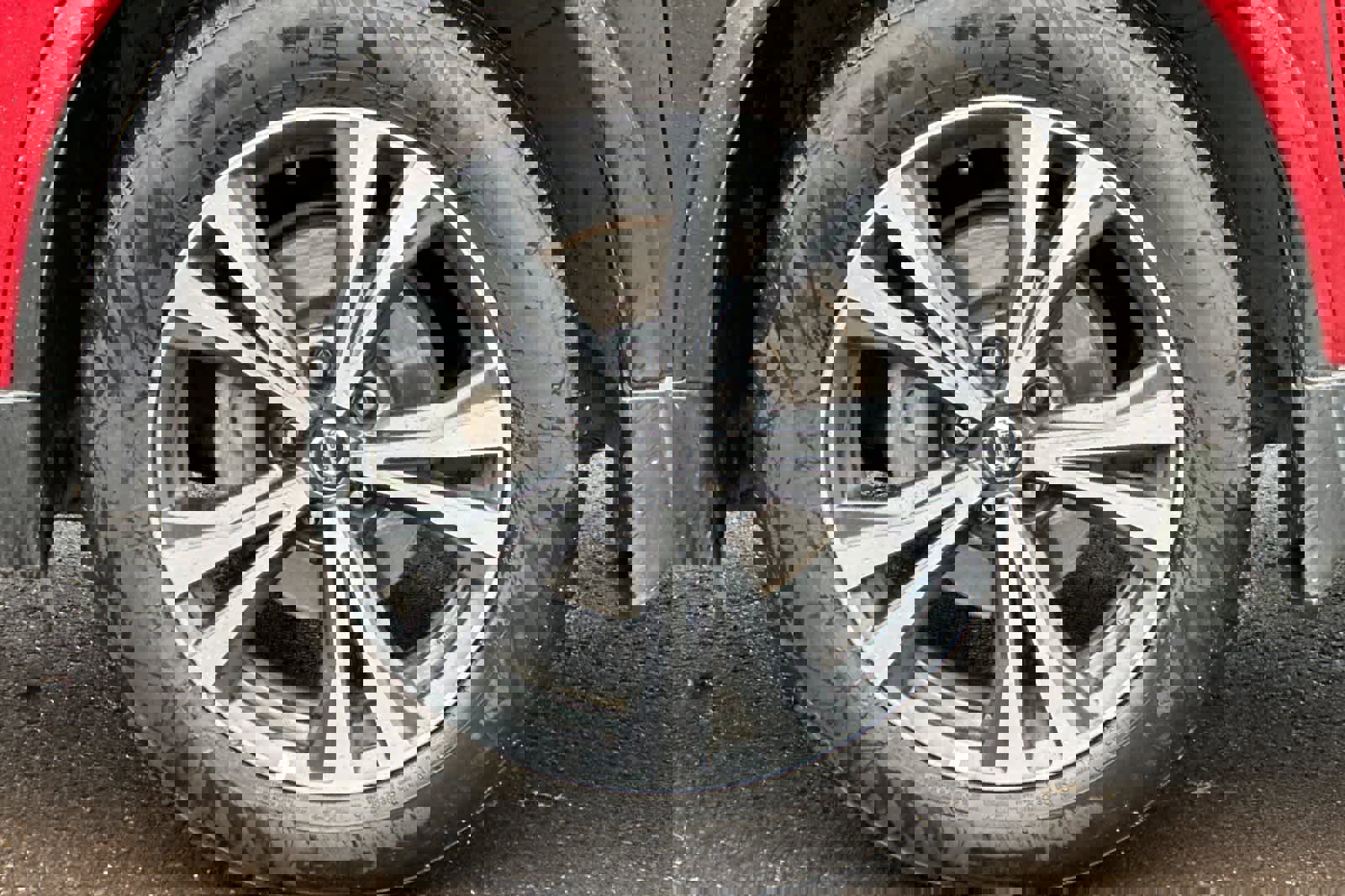 Used 2020 Nissan Rogue S image 27