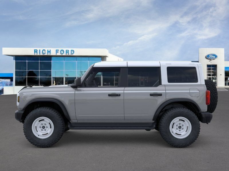 New 2026 Ford Bronco Heritage Edition AWD/4WD image 3