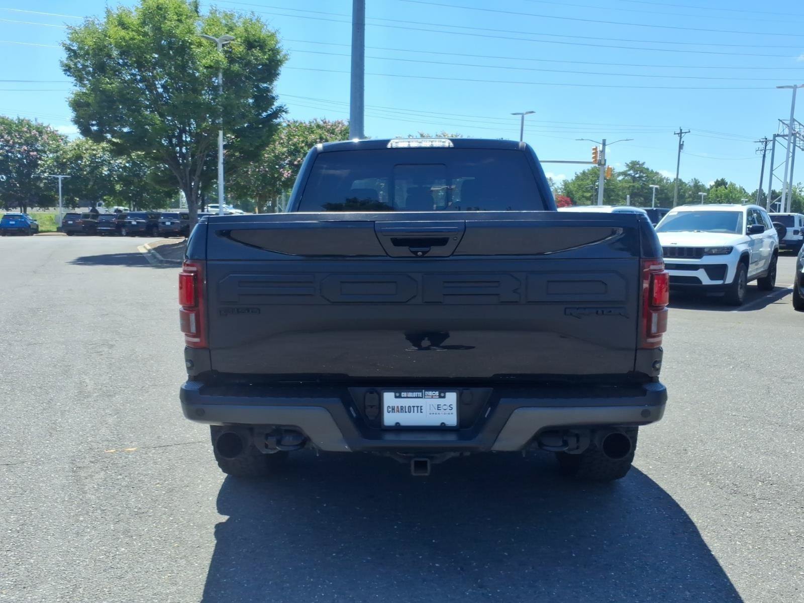 Used 2019 Ford F150 Raptor w/ Equipment Group 802A Luxury AWD/4WD image 17