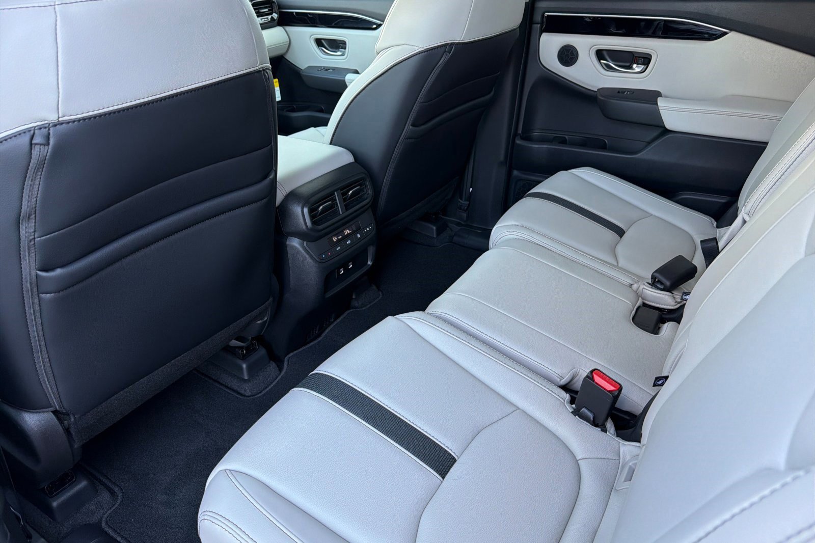 New 2026 Honda Pilot EX-L image 19