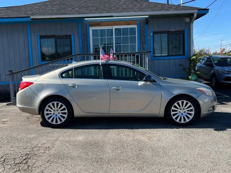 Used 2011 Buick Regal CXL FWD image 5