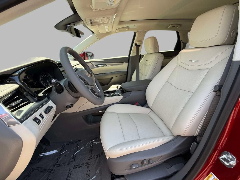 New 2026 Cadillac XT5 Premium Luxury w/ Driver Assist Package FWD image 2