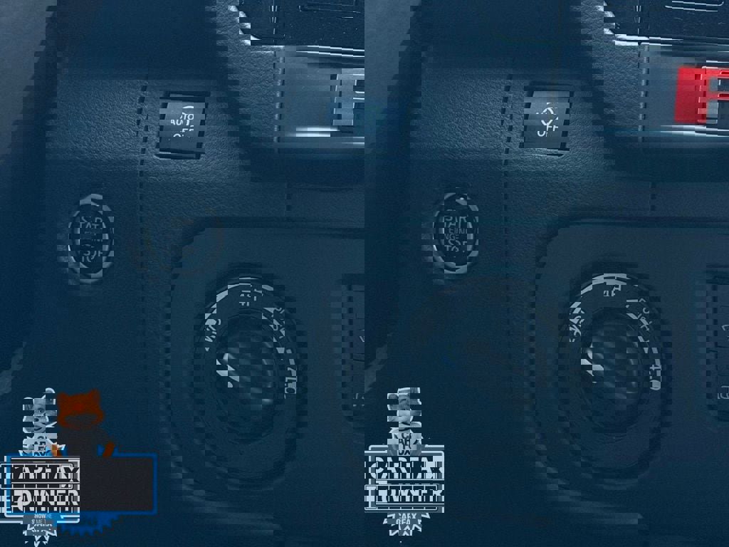 Used 2025 Nissan Frontier PRO-4X w/ Pro Premium Package image 18