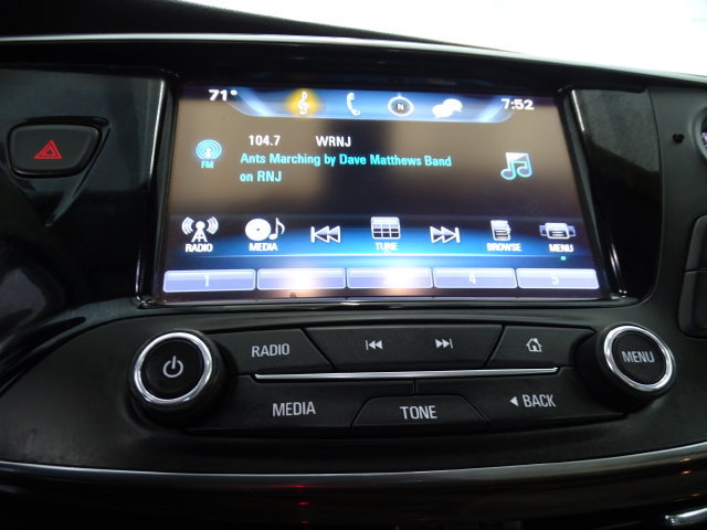 Certified 2019 Buick Envision Essence w/ LPO, Active Package AWD/4WD image 15