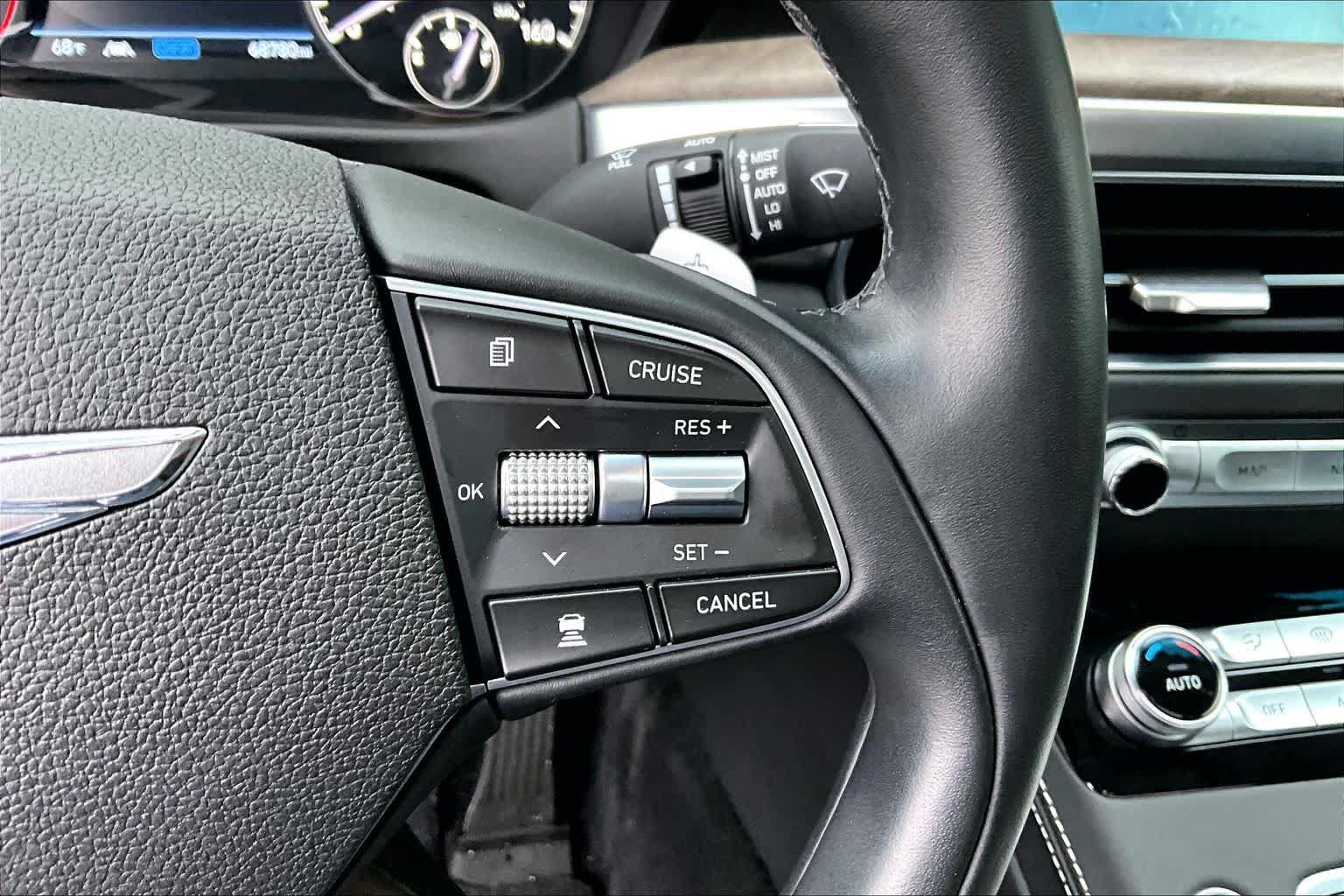 Used 2021 Genesis G90 3.3T Premium AWD/4WD image 24
