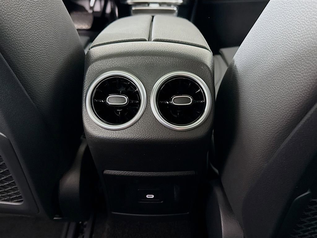 Used 2026 Mercedes-Benz CLA 250 4MATIC image 24