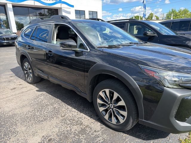 Used 2024 Subaru Outback Limited AWD/4WD image 8