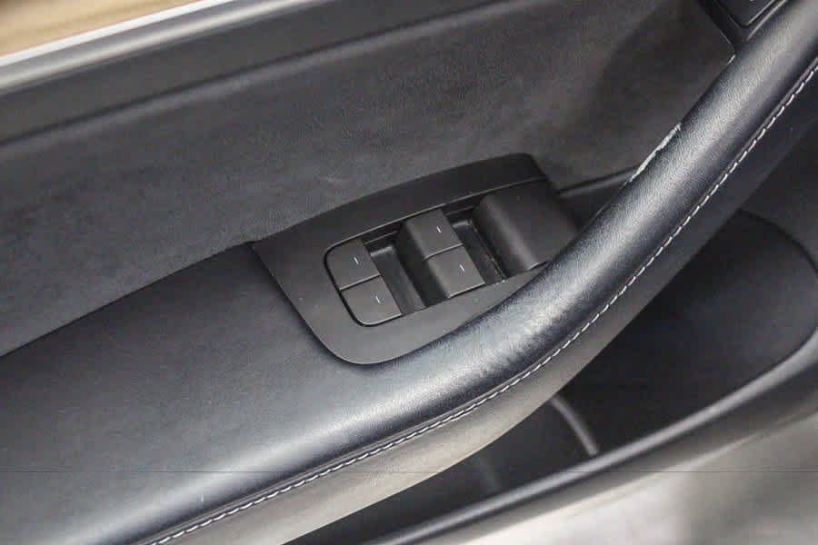Used 2023 Tesla Model 3 Standard Range RWD image 22