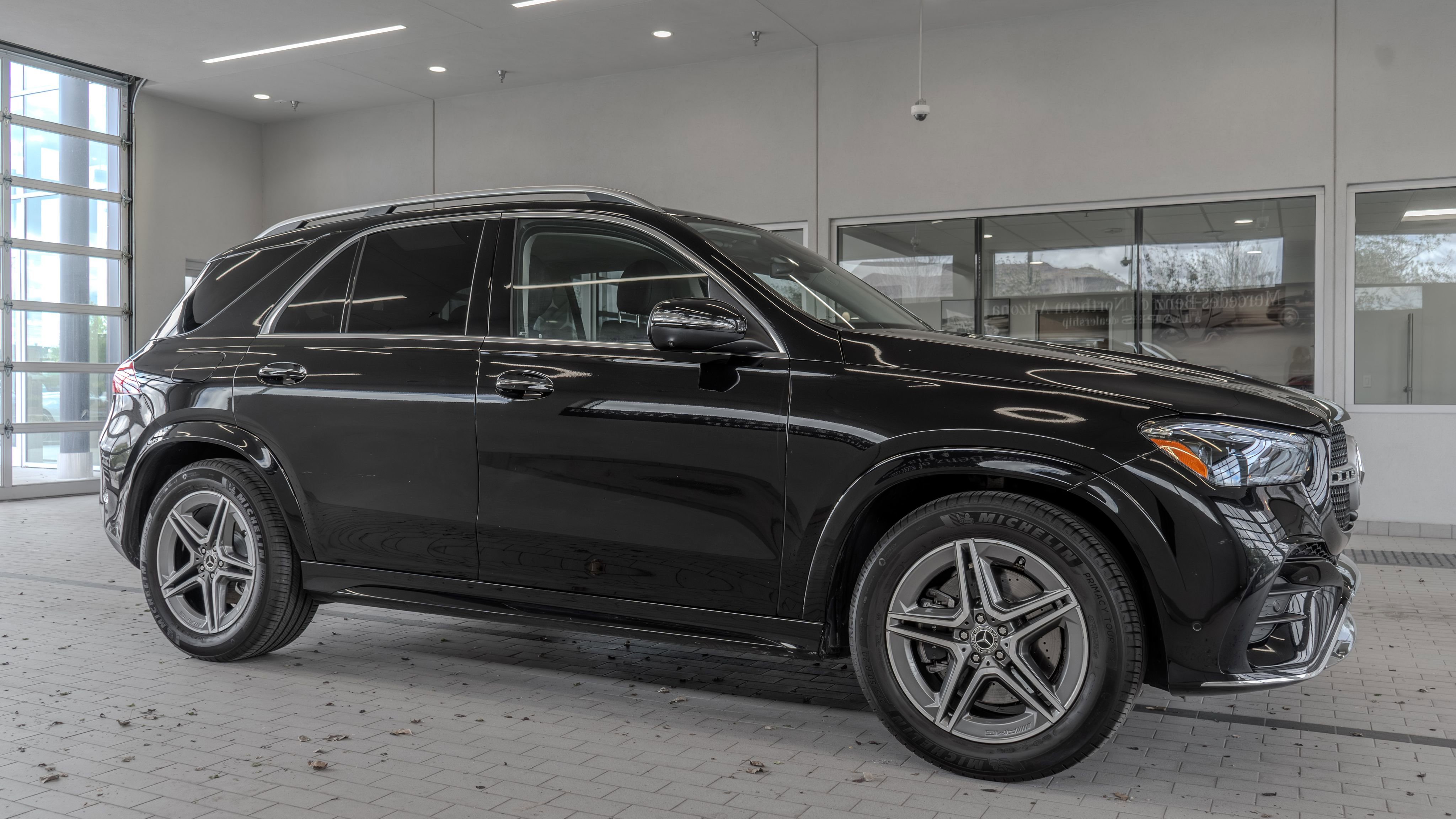 Certified 2025 Mercedes-Benz GLE 450 4MATIC image 12