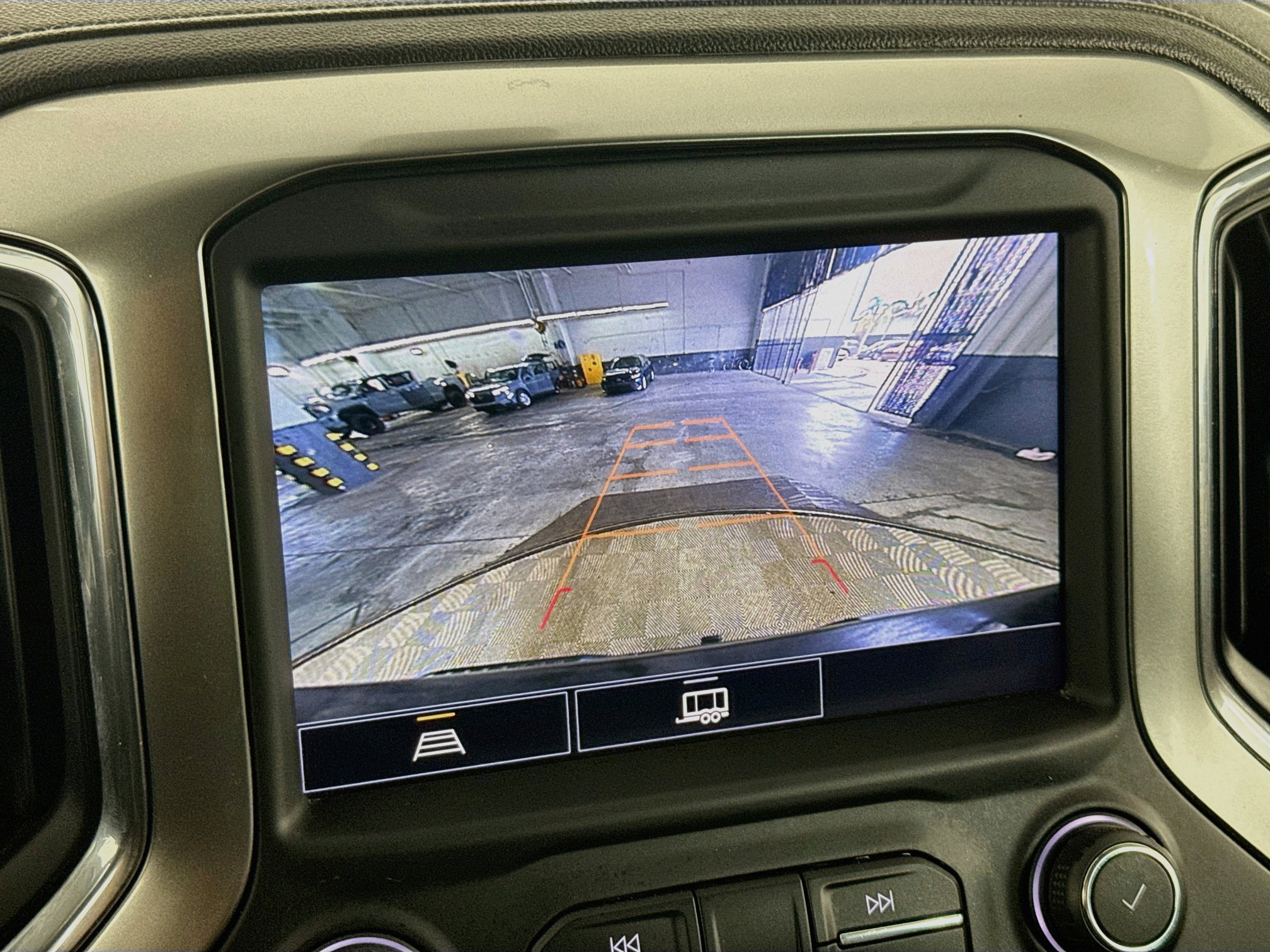 Used 2021 Chevrolet Silverado 1500 RST w/ Redline Edition AWD/4WD image 19