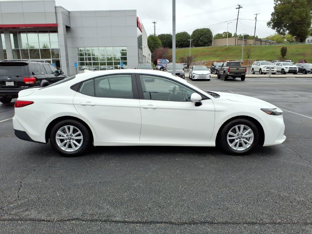 Certified 2025 Toyota Camry LE FWD image 22