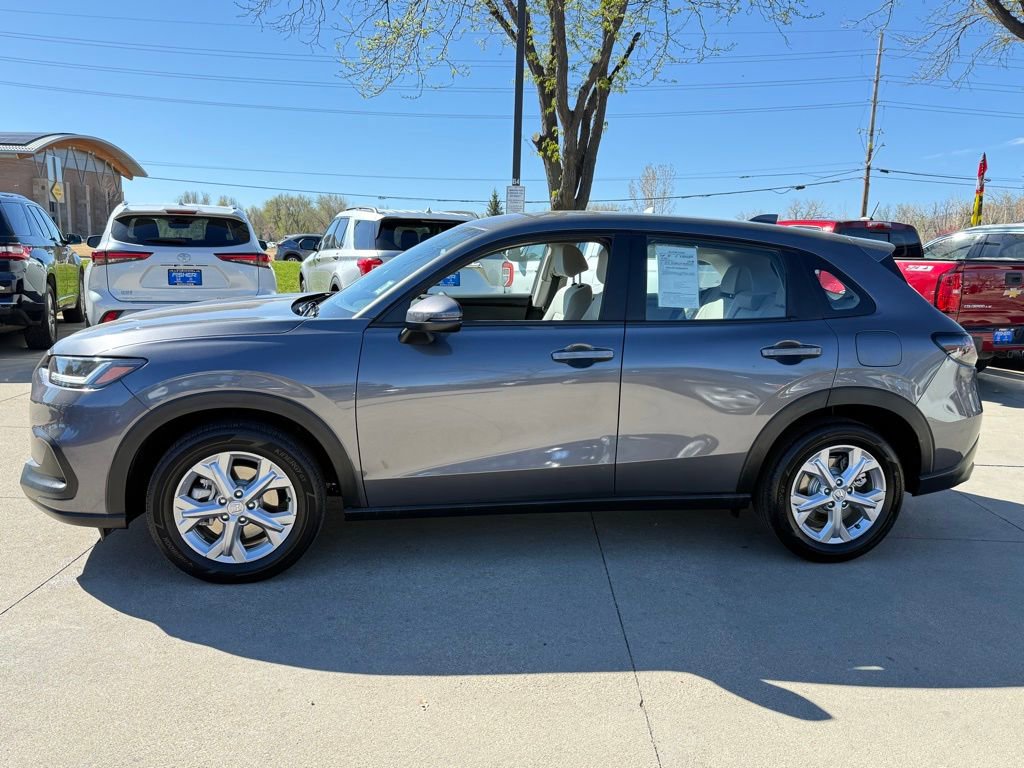 Used 2023 Honda HR-V LX image 7