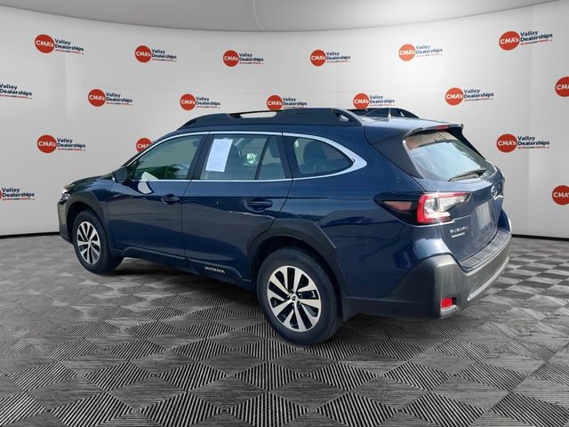 Certified 2025 Subaru Outback AWD/4WD image 5