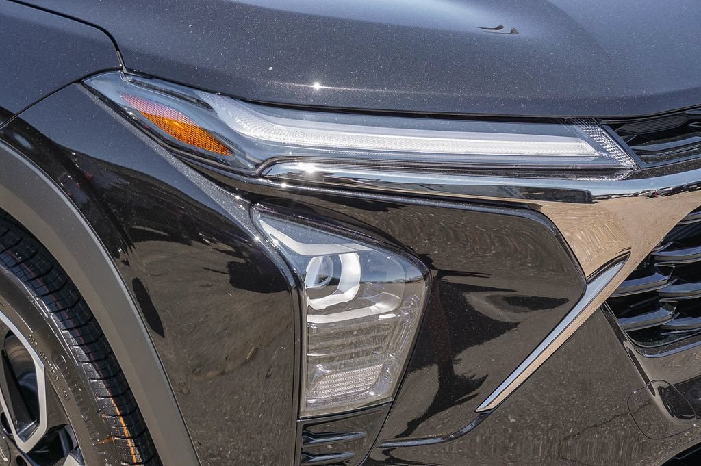 New 2026 Chevrolet Trax RS w/ Driver Confidence Package FWD image 10