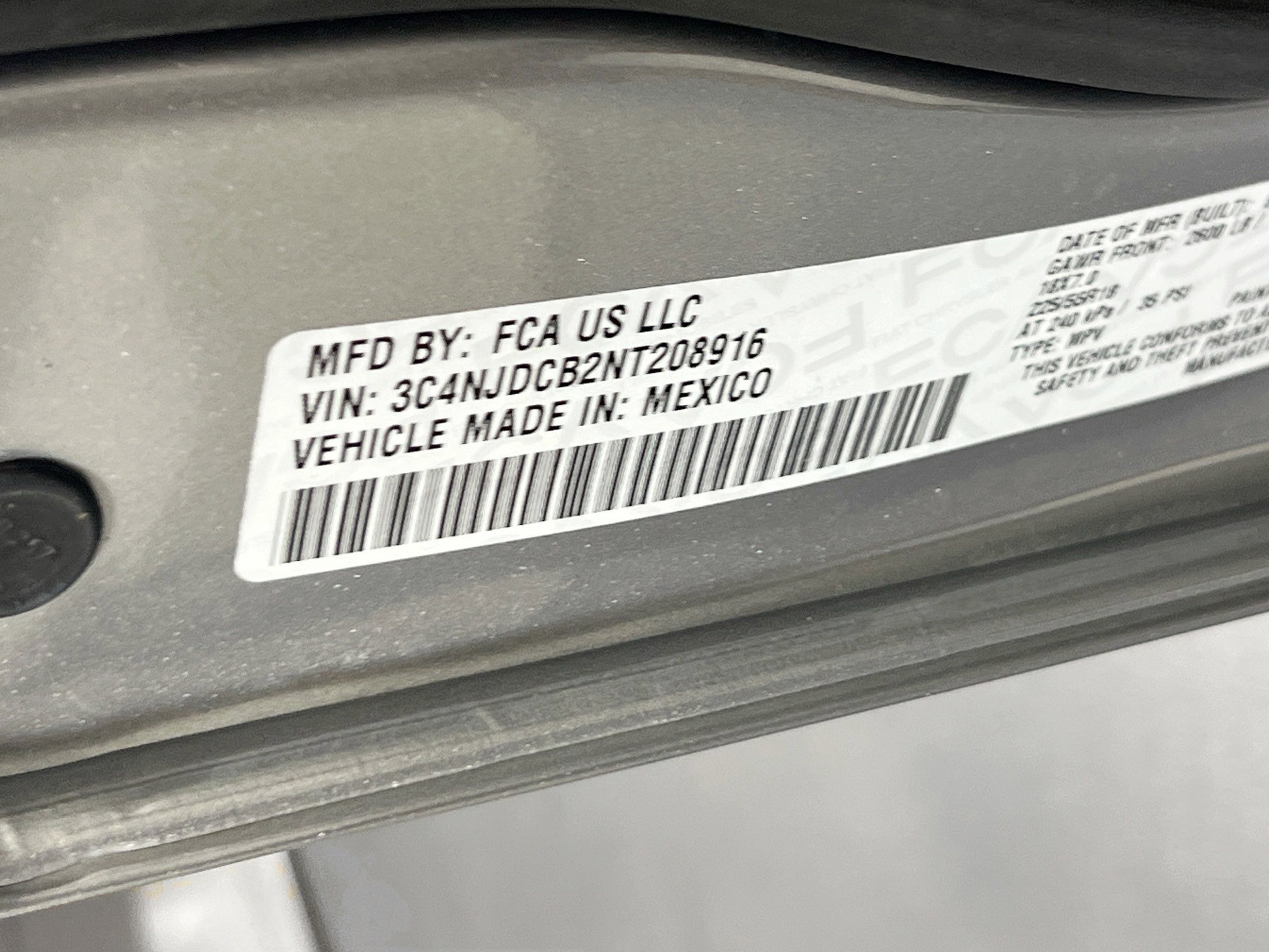 Used 2022 Jeep Compass Limited image 30