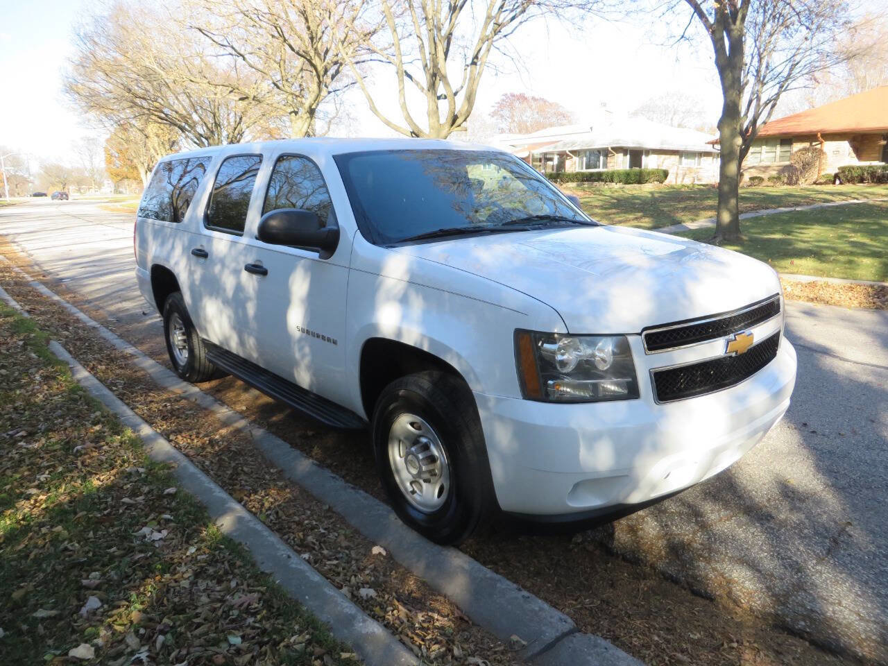 Used 2012 Chevrolet Suburban 2500 w/ Snow Plow Prep Package image 7