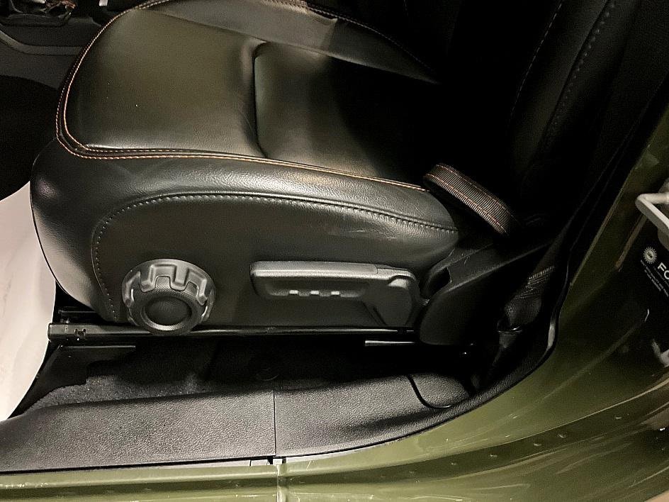 Used 2022 Jeep Gladiator Mojave w/ Cold Weather Group image 15