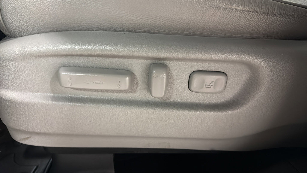 Used 2021 Honda Pilot Touring image 19