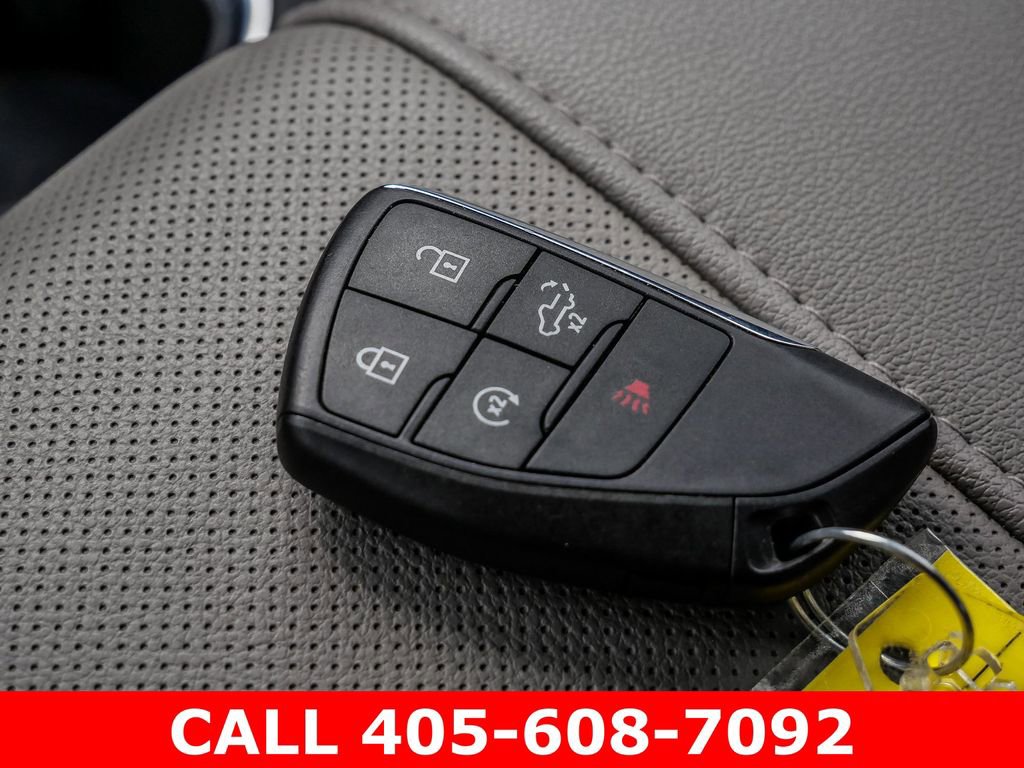 Used 2023 GMC Sierra 1500 SLT w/ SLT Premium Package AWD/4WD image 35