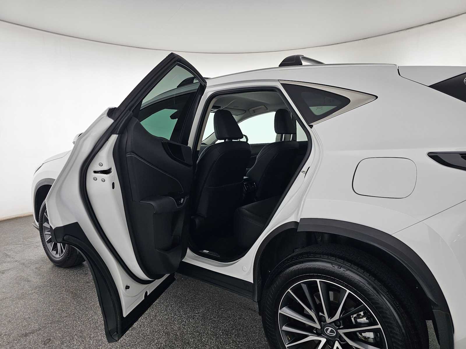 Certified 2026 Lexus NX 350 AWD w/ Accessory Package (2T) image 15