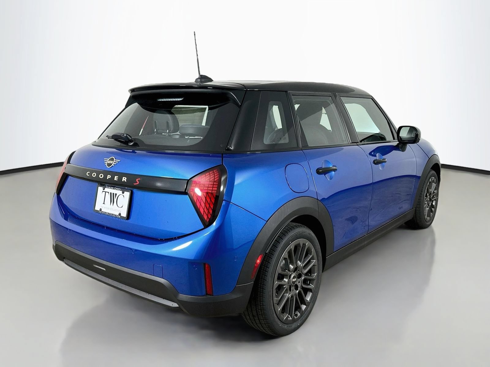 New 2027 MINI Cooper S FWD image 5