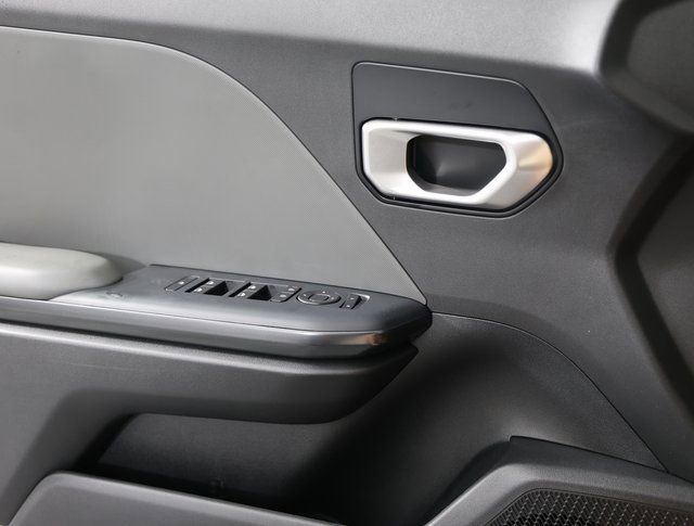 Certified 2025 Kia K4 LXS image 25