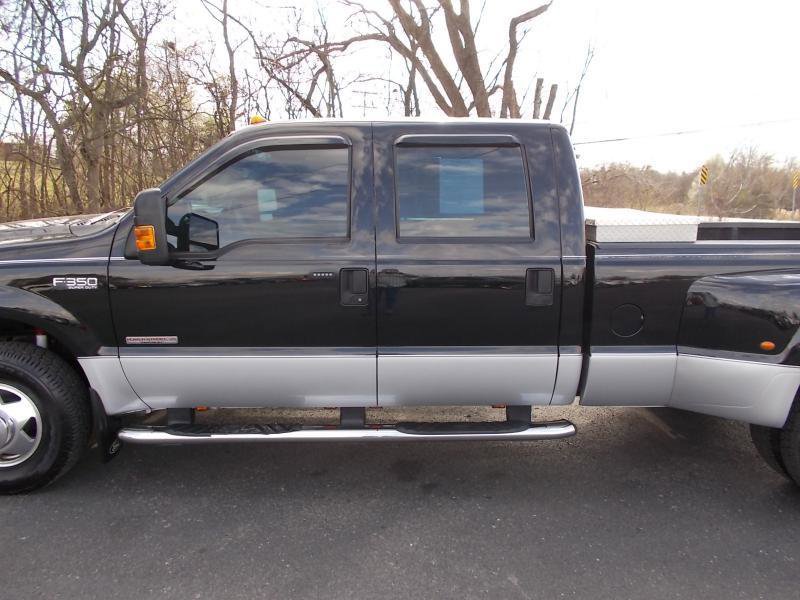 Used 2004 Ford F350 Lariat AWD/4WD image 6