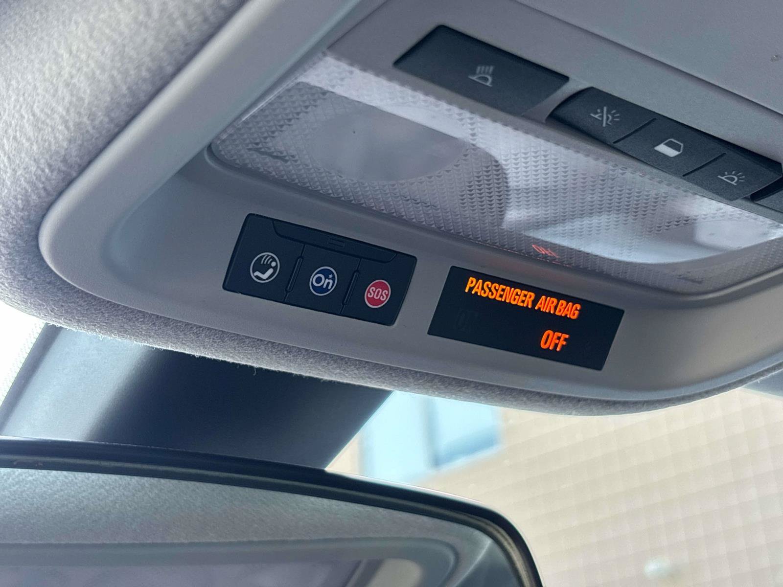 Used 2019 Chevrolet Cruze LT w/ Convenience Package FWD image 27