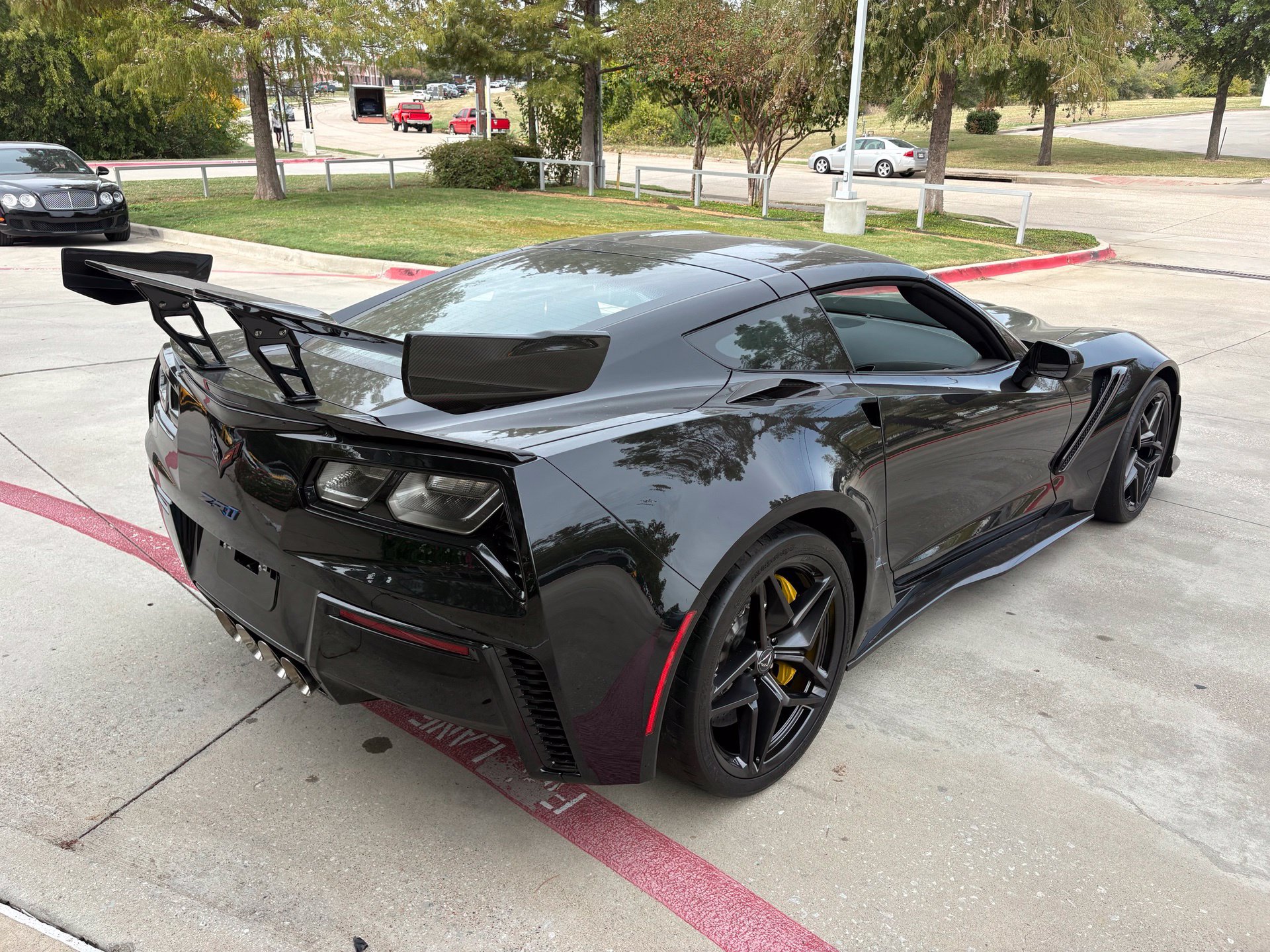 Used 2019 Chevrolet Corvette ZR1 RWD image 6