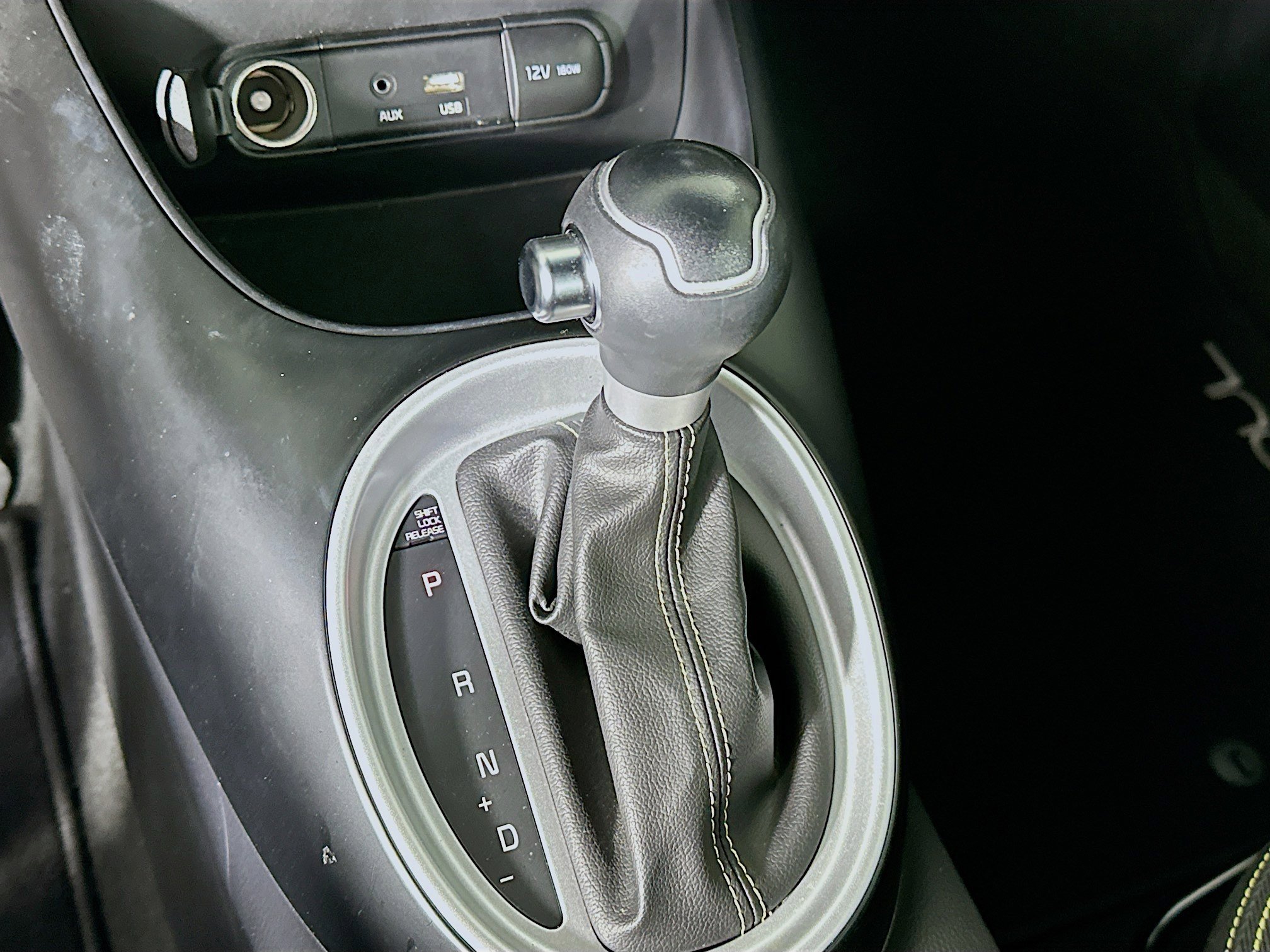 Used 2016 Kia Soul + image 24