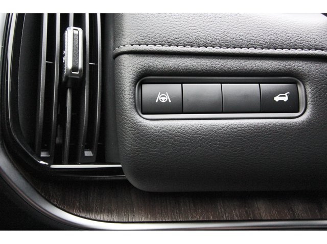 New 2026 Nissan Armada SL w/ Captain's Chari Seat Package AWD/4WD image 21