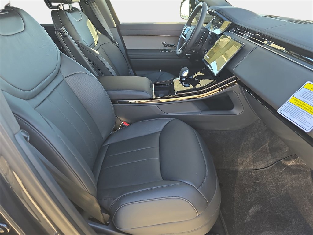 New 2026 Land Rover Range Rover Sport SE image 10