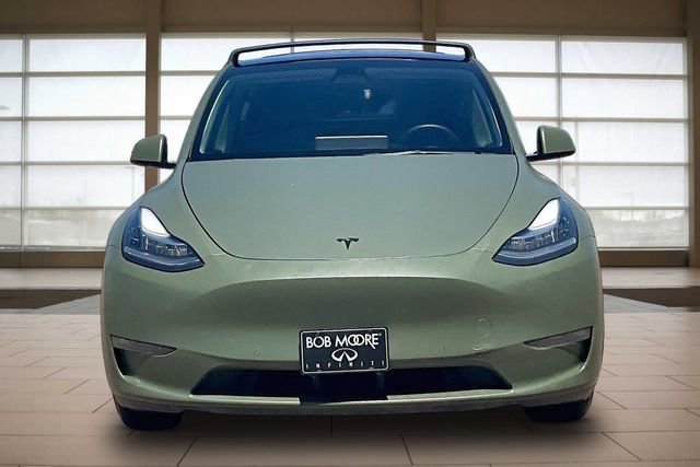 Used 2022 Tesla Model Y Long Range AWD/4WD image 3