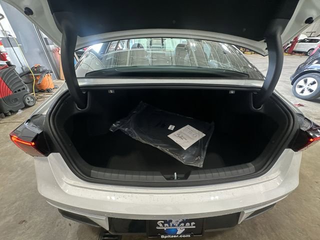 New 2026 Kia K5 GT-Line image 21