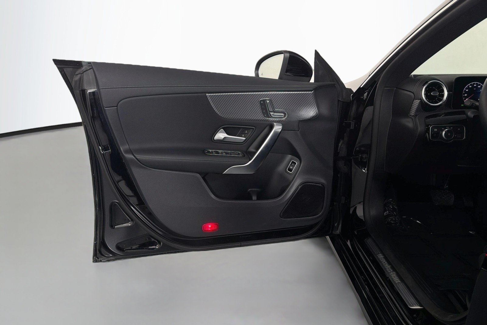 Used 2026 Mercedes-Benz CLA 250 4MATIC image 24