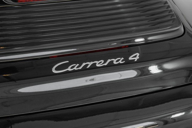 Used 2001 Porsche 911 Carrera 4 image 35