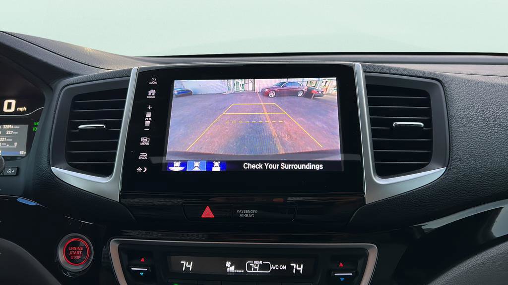 Used 2018 Honda Pilot Touring image 47