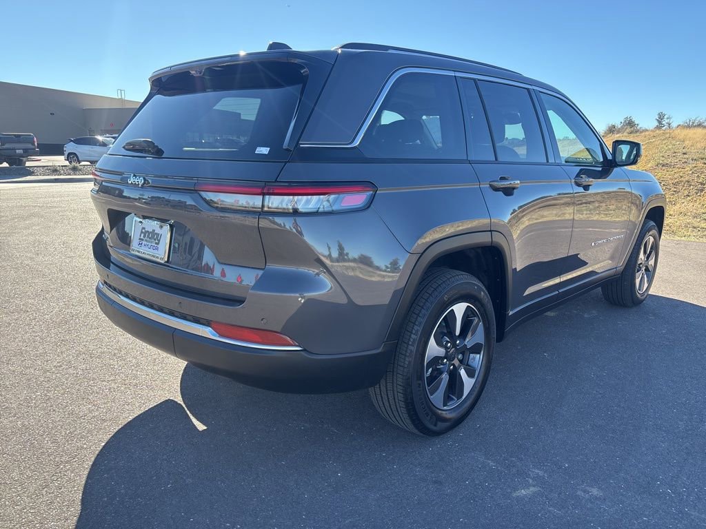Used 2022 Jeep Grand Cherokee Limited 4xe w/ Luxury Tech Group II image 4