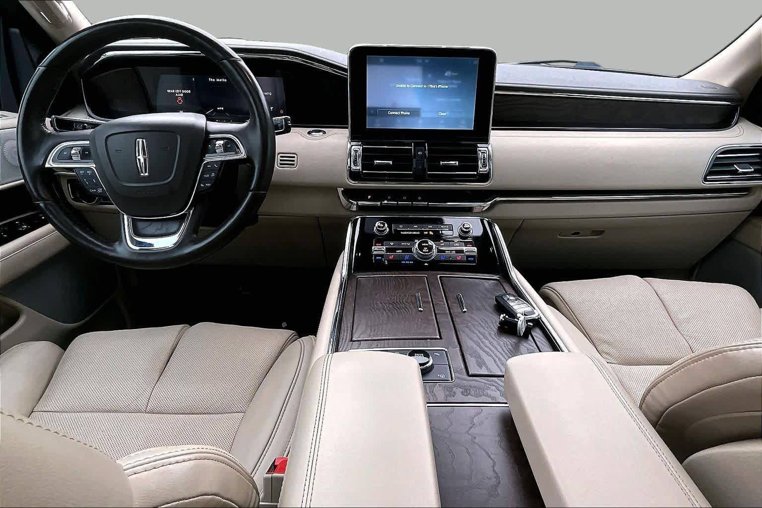 Used 2021 Lincoln Navigator L Reserve w/ Luxury Package AWD/4WD image 15