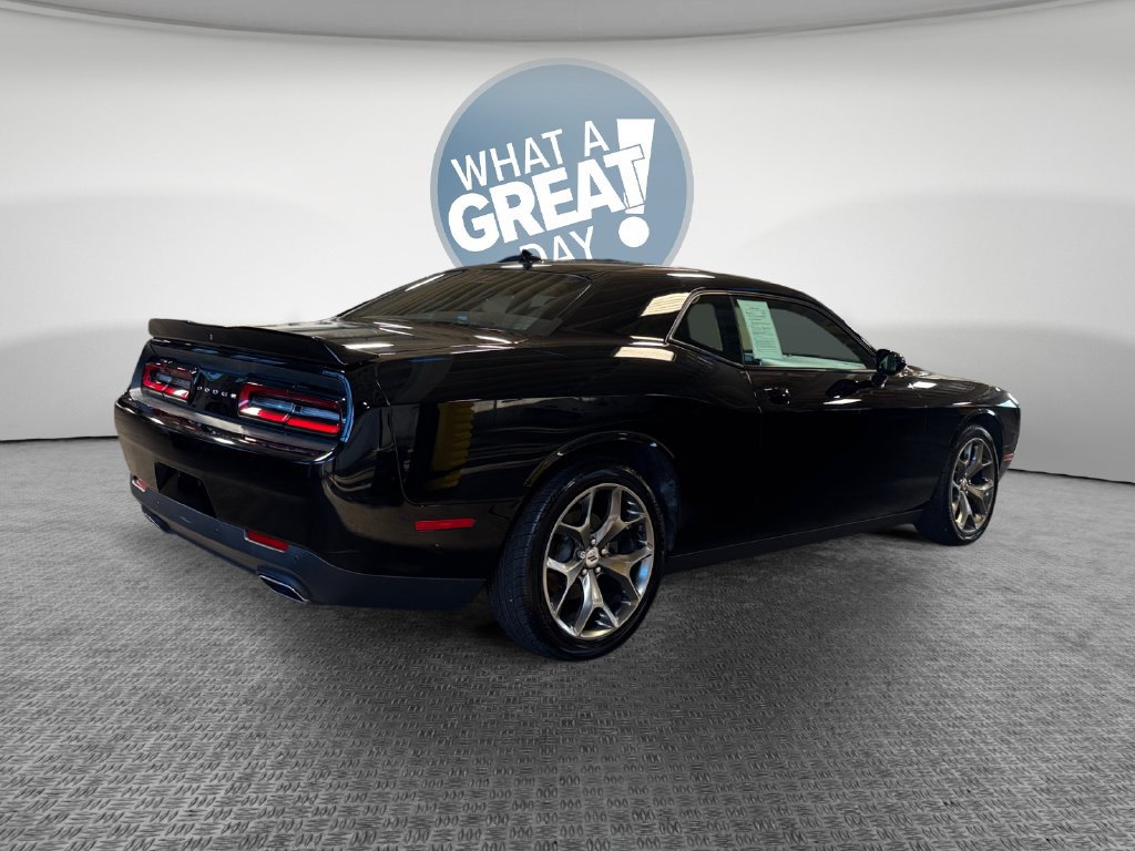 Used 2017 Dodge Challenger SXT Plus RWD image 3