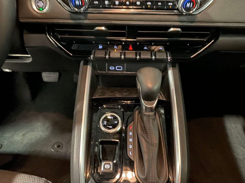 Used 2023 Chevrolet Colorado LT w/ LT Convenience Package image 31