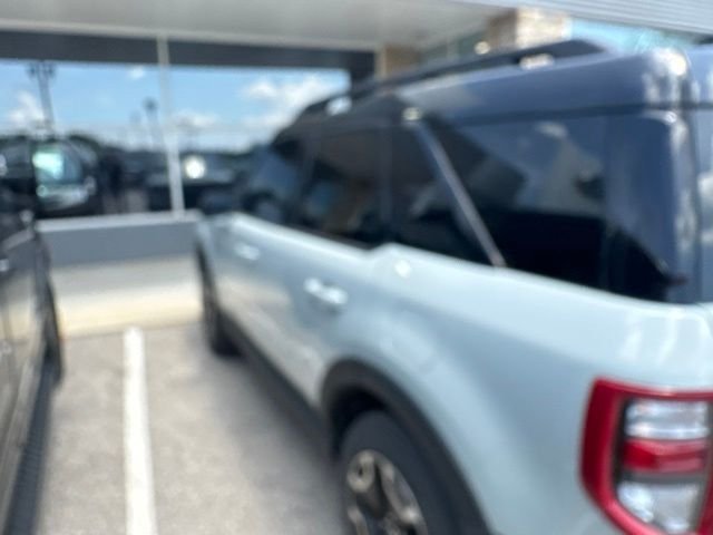 Used 2023 Ford Bronco Sport Outer Banks w/ Tech Package AWD/4WD image 9