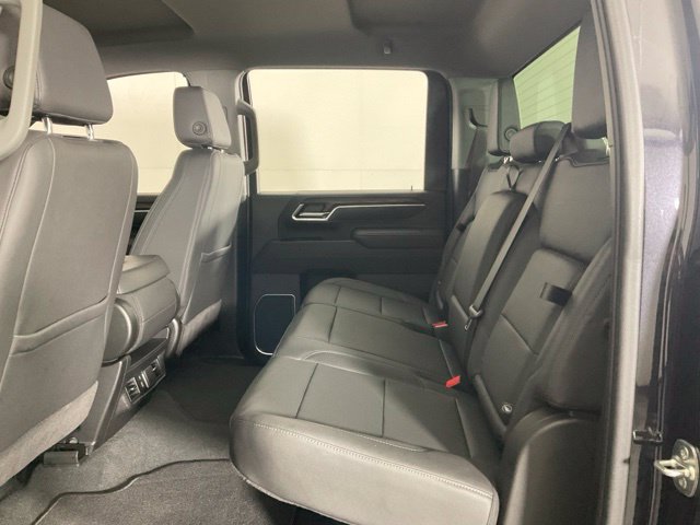 Used 2025 GMC Sierra 2500 SLT AWD/4WD image 33
