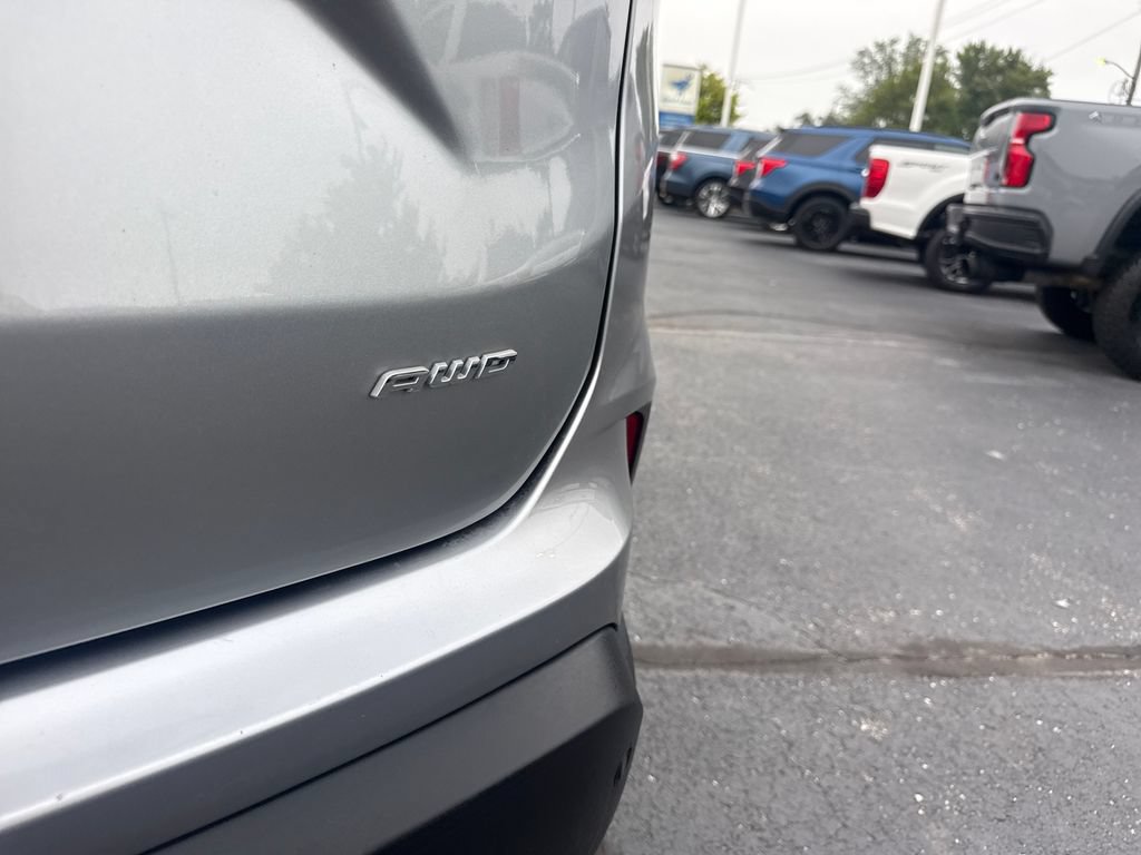 Used 2024 Ford Edge SEL w/ Convenience Package AWD/4WD image 13