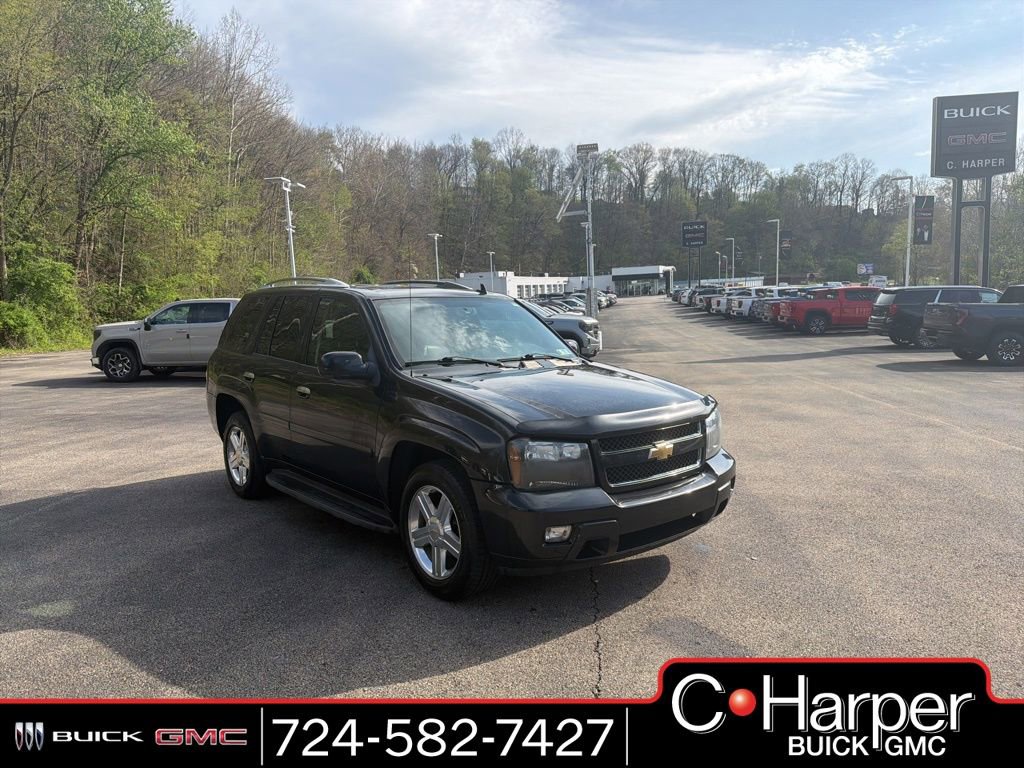 Used 2008 Chevrolet TrailBlazer LT w/ Sun And Sound Package AWD/4WD image 1