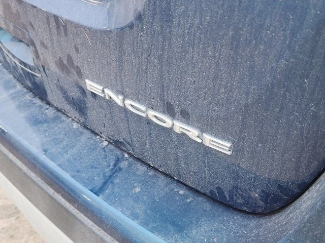 Used 2020 Buick Encore Preferred image 18