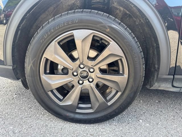 Used 2024 Ford Escape Platinum AWD/4WD image 12