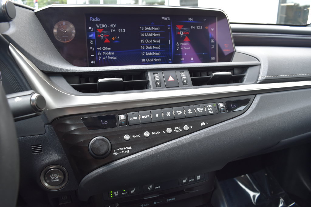 Used 2019 Lexus ES 350 w/ Premium Package FWD image 15