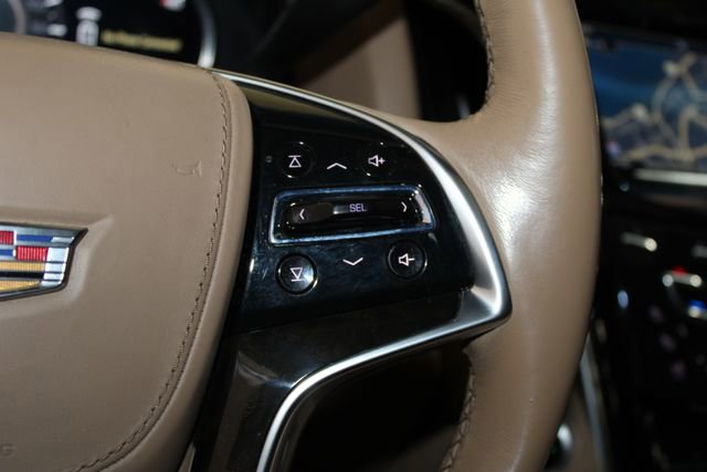 Used 2019 Cadillac Escalade Platinum AWD/4WD image 31