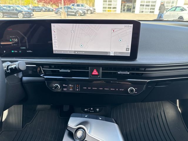 Used 2025 Kia EV6 Light image 27